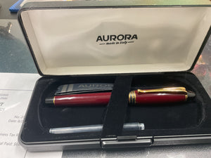 Aurora B11 Ipsilon Burgandy with Gold Trim Fountain Pen NOS