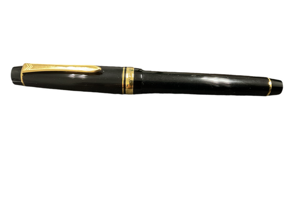 Pilot Justus 95 Black with Gold Trim adjustable nib fountain pen  NEW!